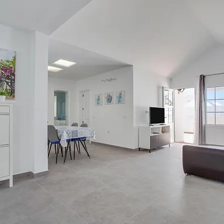 Casa Maria * Playa Honda (Lanzarote)